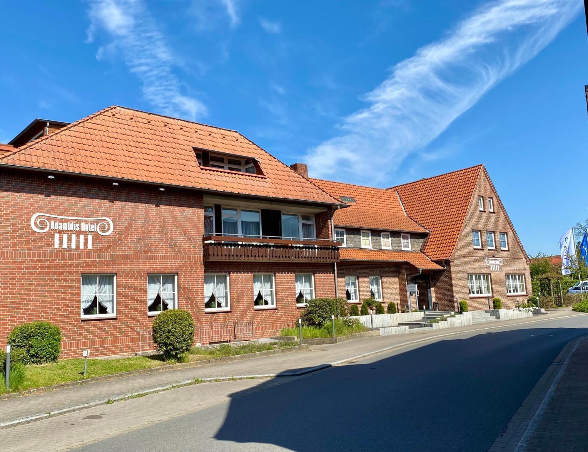 Adamidis Hotel Altenmedingen Exterior photo